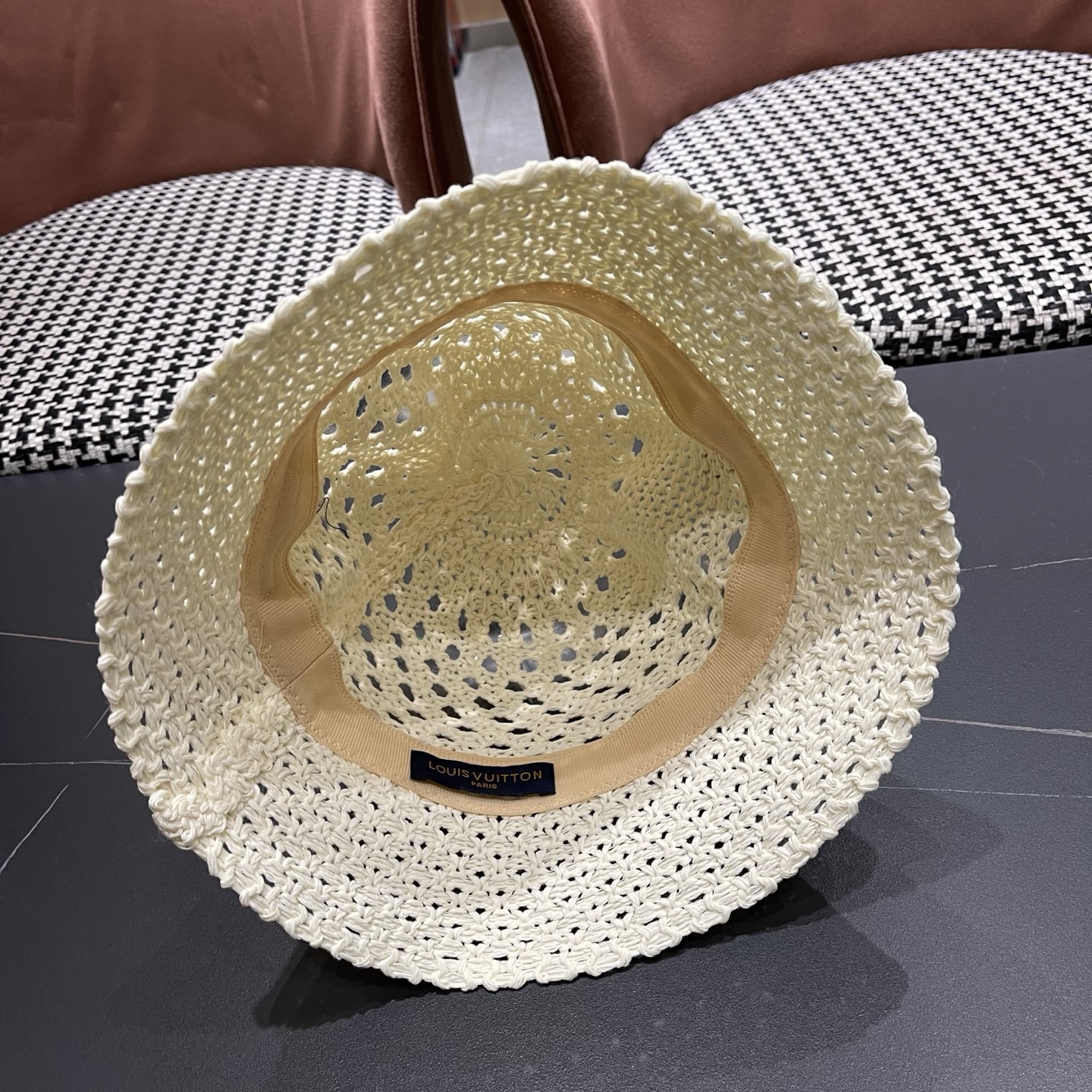 LV路易威登 韩国镂空编织水桶帽渔夫帽女夏季透气针织菱形钩花防晒遮阳盆帽子