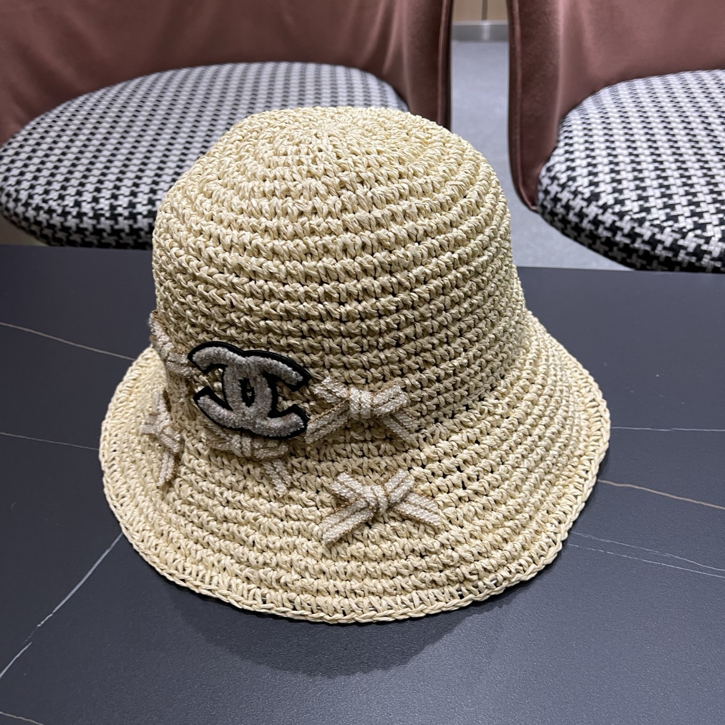 CHANEL香奈儿 夏天手工编织草帽女甜美蝴蝶结出游沙滩防晒帽 显脸小遮阳帽渔夫帽 