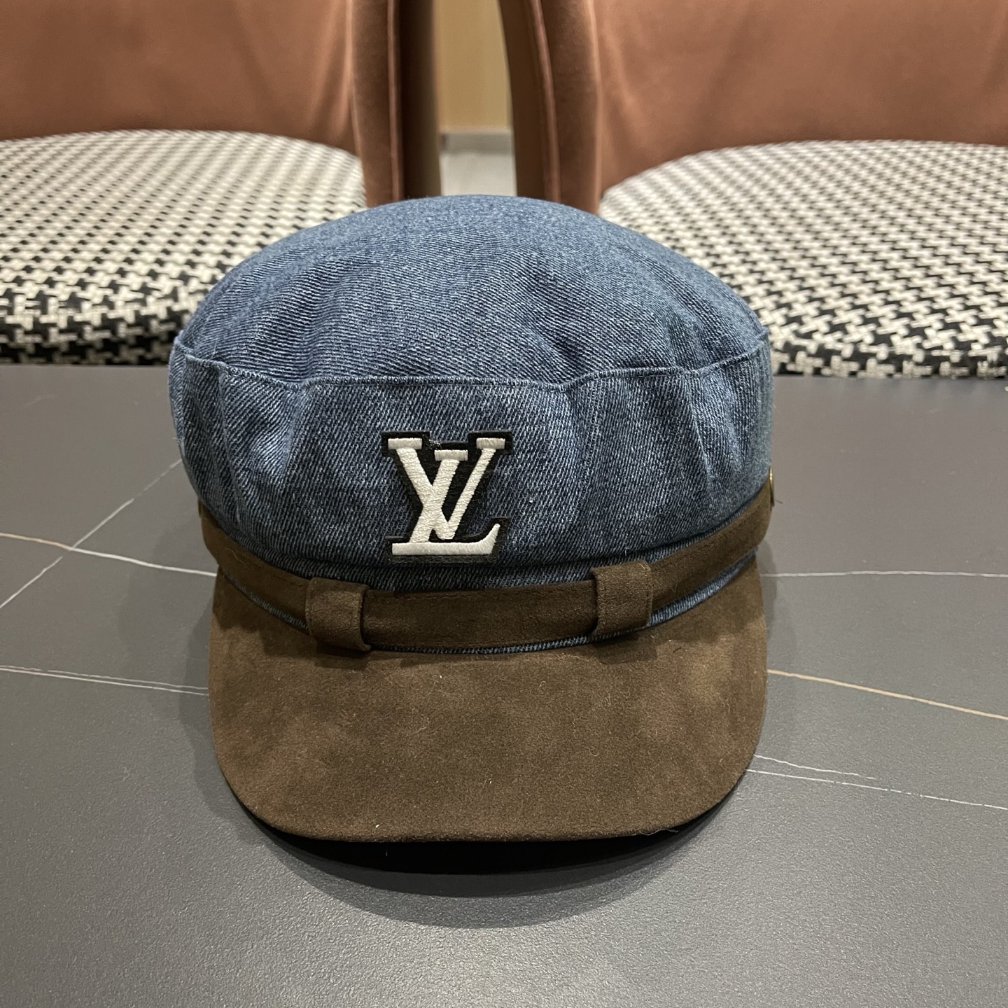 LV路易威登 韩版复古牛仔八角帽女秋冬显脸小贝雷帽百搭画家帽平顶水洗报童帽