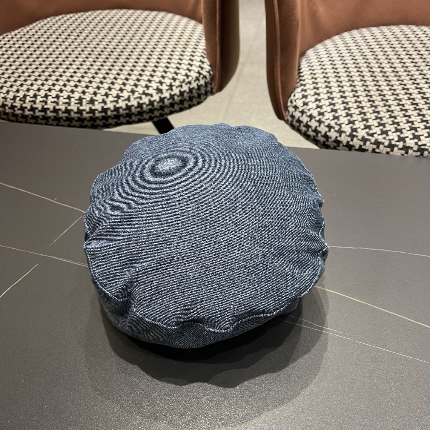 LV路易威登 韩版复古牛仔八角帽女秋冬显脸小贝雷帽百搭画家帽平顶水洗报童帽