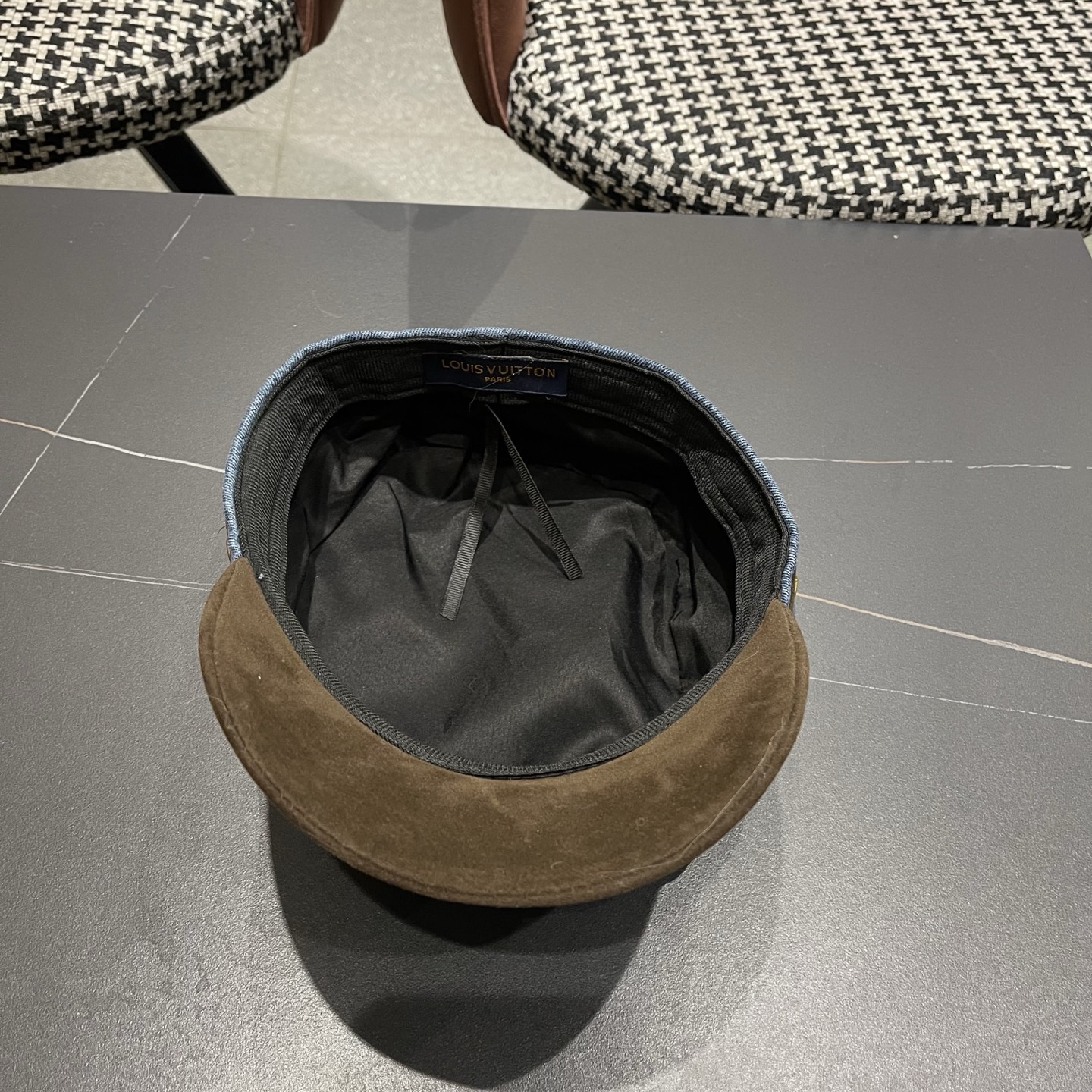 LV路易威登 韩版复古牛仔八角帽女秋冬显脸小贝雷帽百搭画家帽平顶水洗报童帽