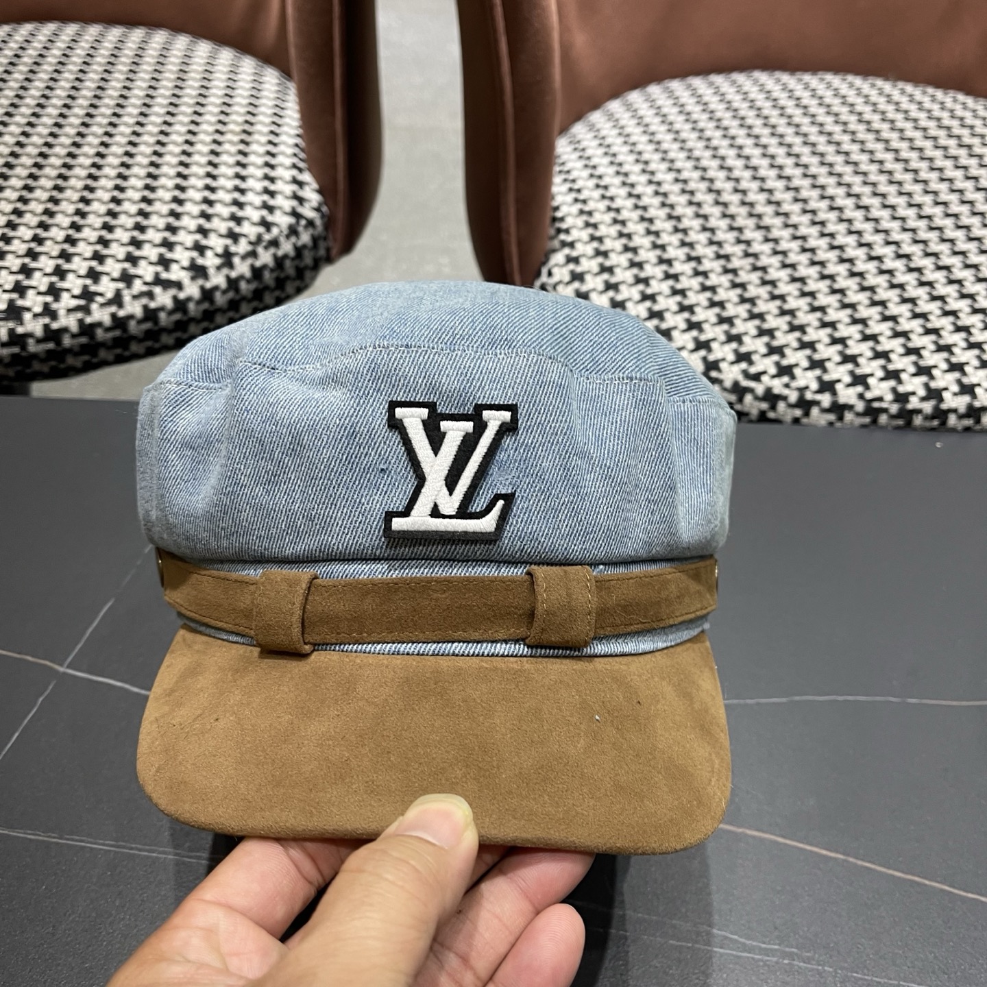 LV路易威登 韩版复古牛仔八角帽女秋冬显脸小贝雷帽百搭画家帽平顶水洗报童帽