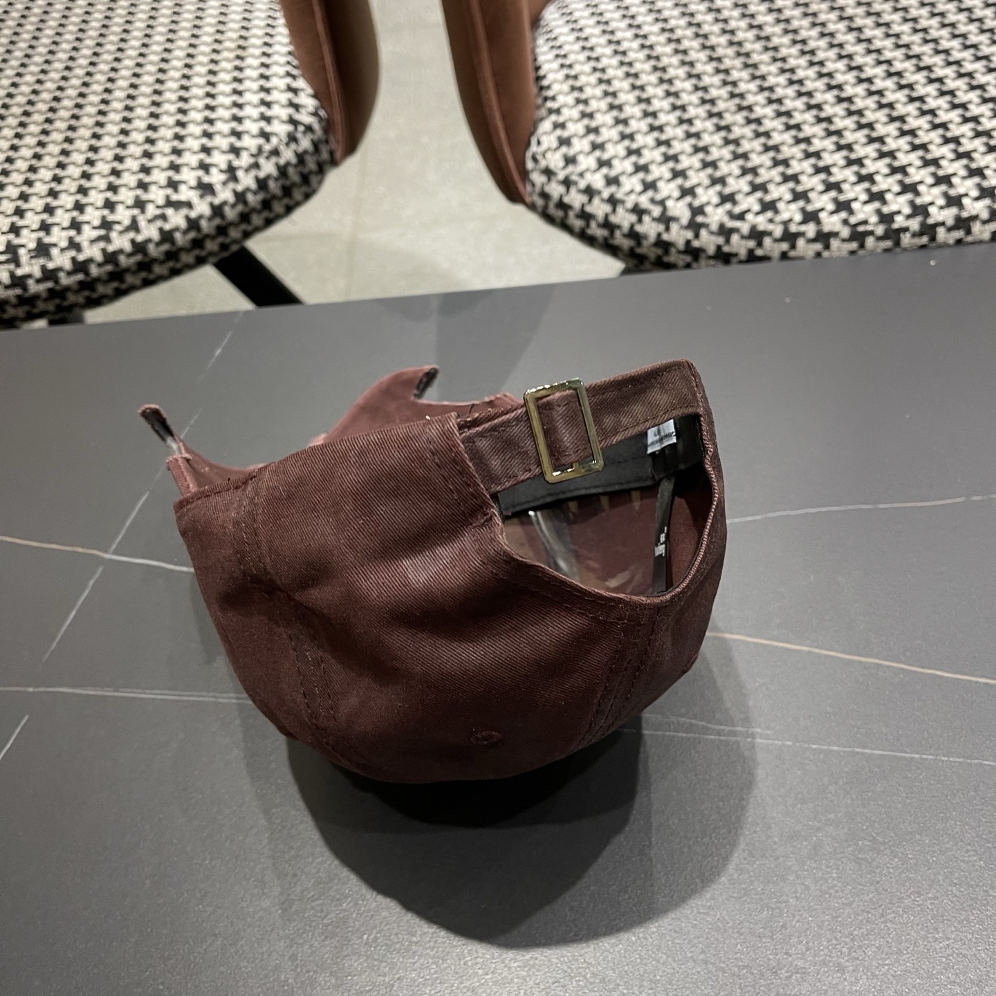 PRADA普拉达 美式破洞棒球帽女夏季做旧磨毛透气宽帽檐显脸小鸭舌帽子男