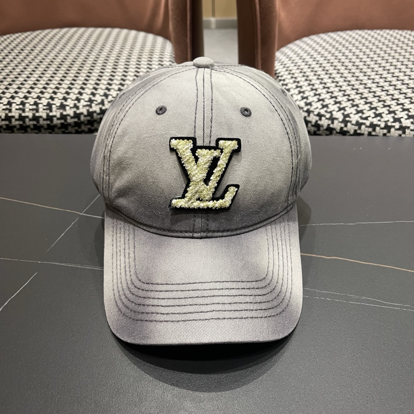 LV路易威登 水洗牛仔新款棒球帽男女韩版休闲百搭遮阳显脸小鸭舌帽