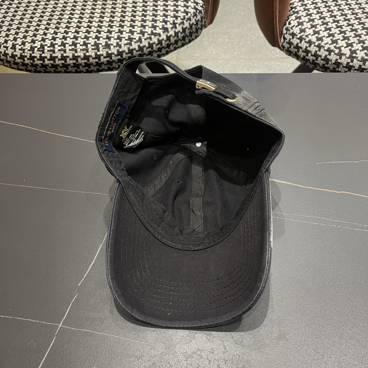 LV路易威登 水洗牛仔新款棒球帽男女韩版休闲百搭遮阳显脸小鸭舌帽