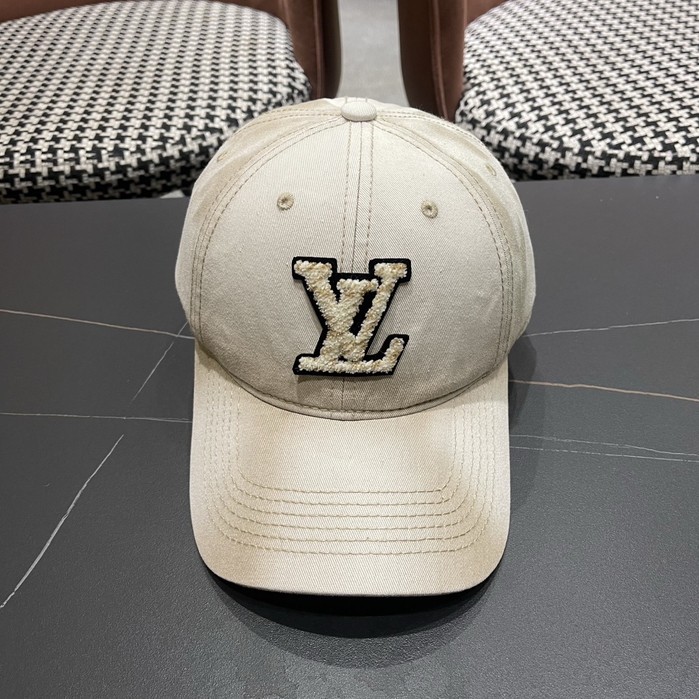 LV路易威登 水洗牛仔新款棒球帽男女韩版休闲百搭遮阳显脸小鸭舌帽