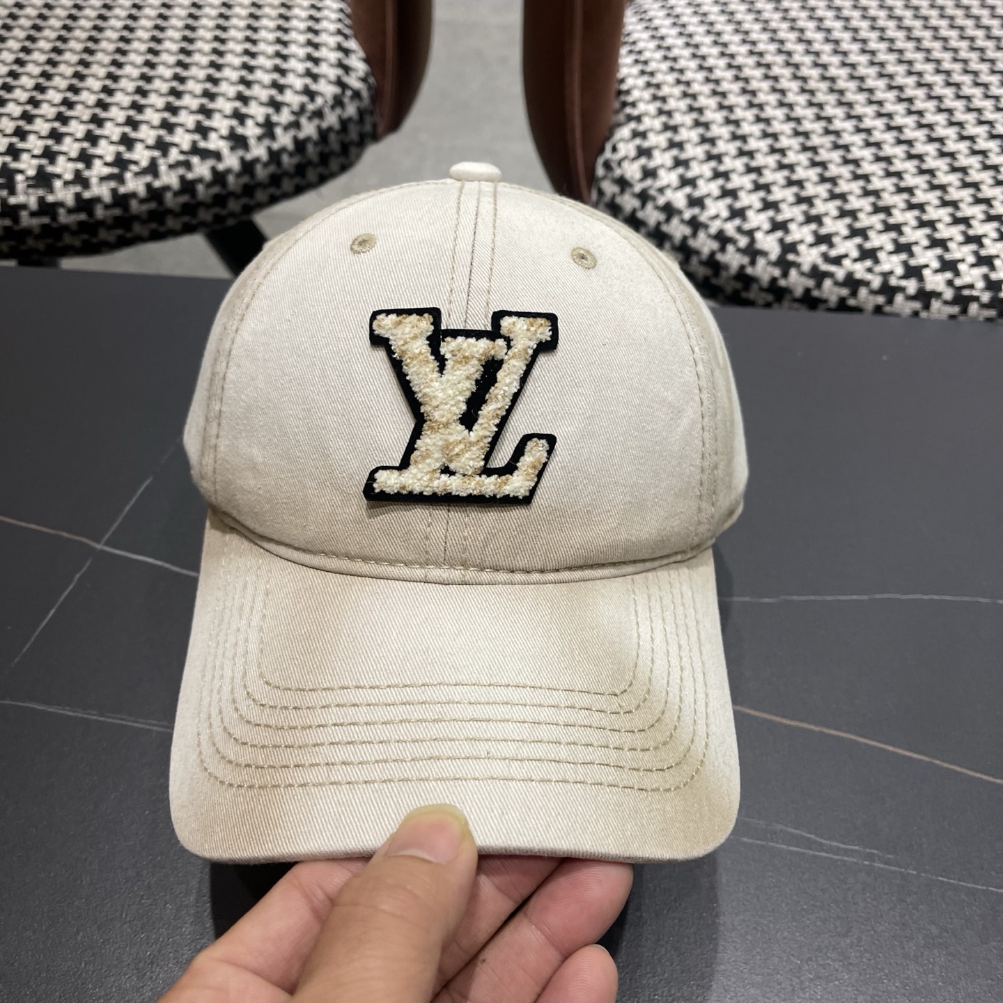 LV路易威登 水洗牛仔新款棒球帽男女韩版休闲百搭遮阳显脸小鸭舌帽