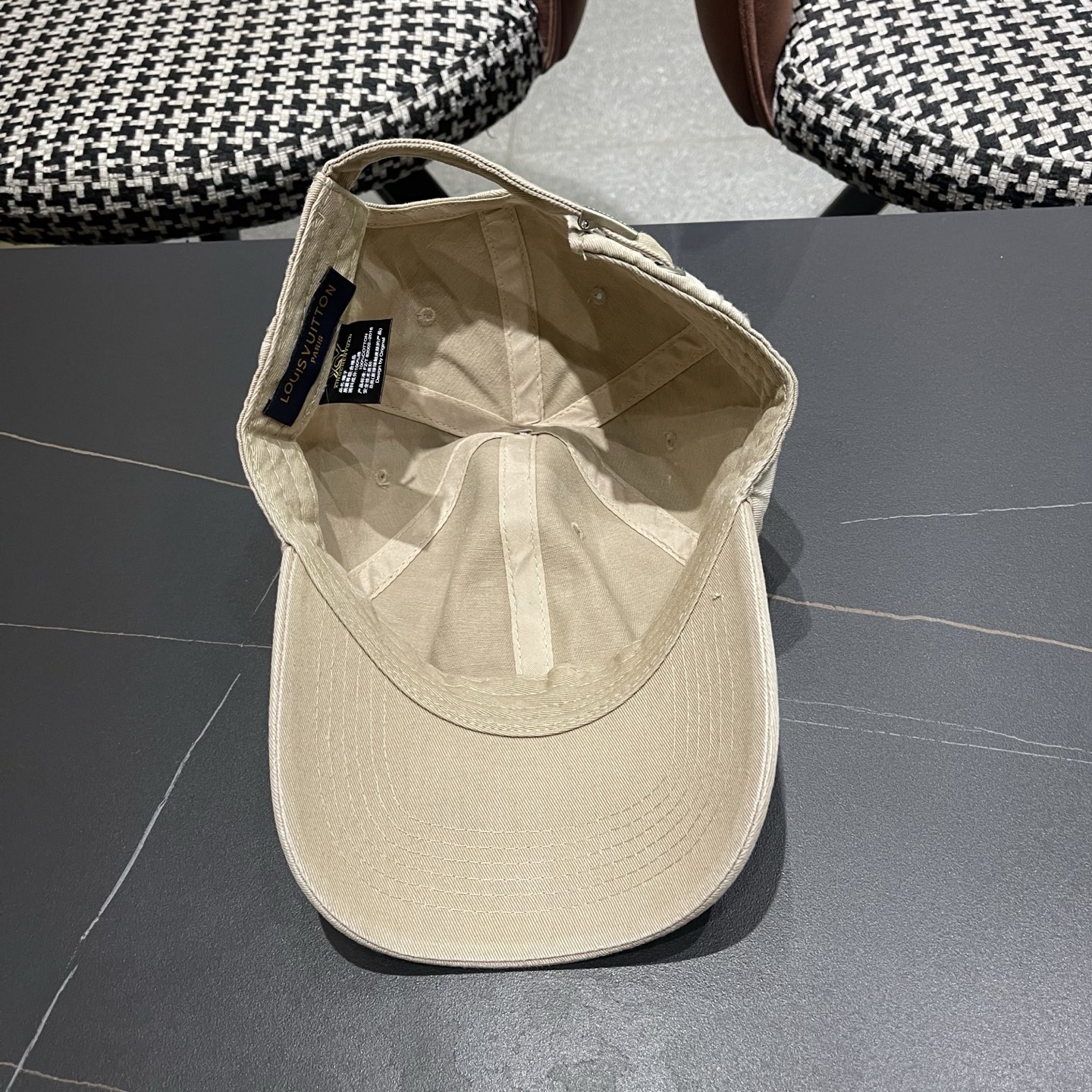 LV路易威登 水洗牛仔新款棒球帽男女韩版休闲百搭遮阳显脸小鸭舌帽