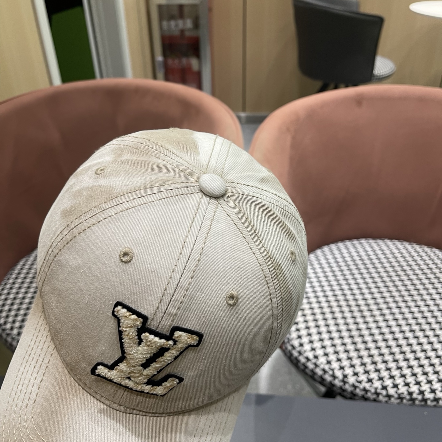 LV路易威登 水洗牛仔新款棒球帽男女韩版休闲百搭遮阳显脸小鸭舌帽