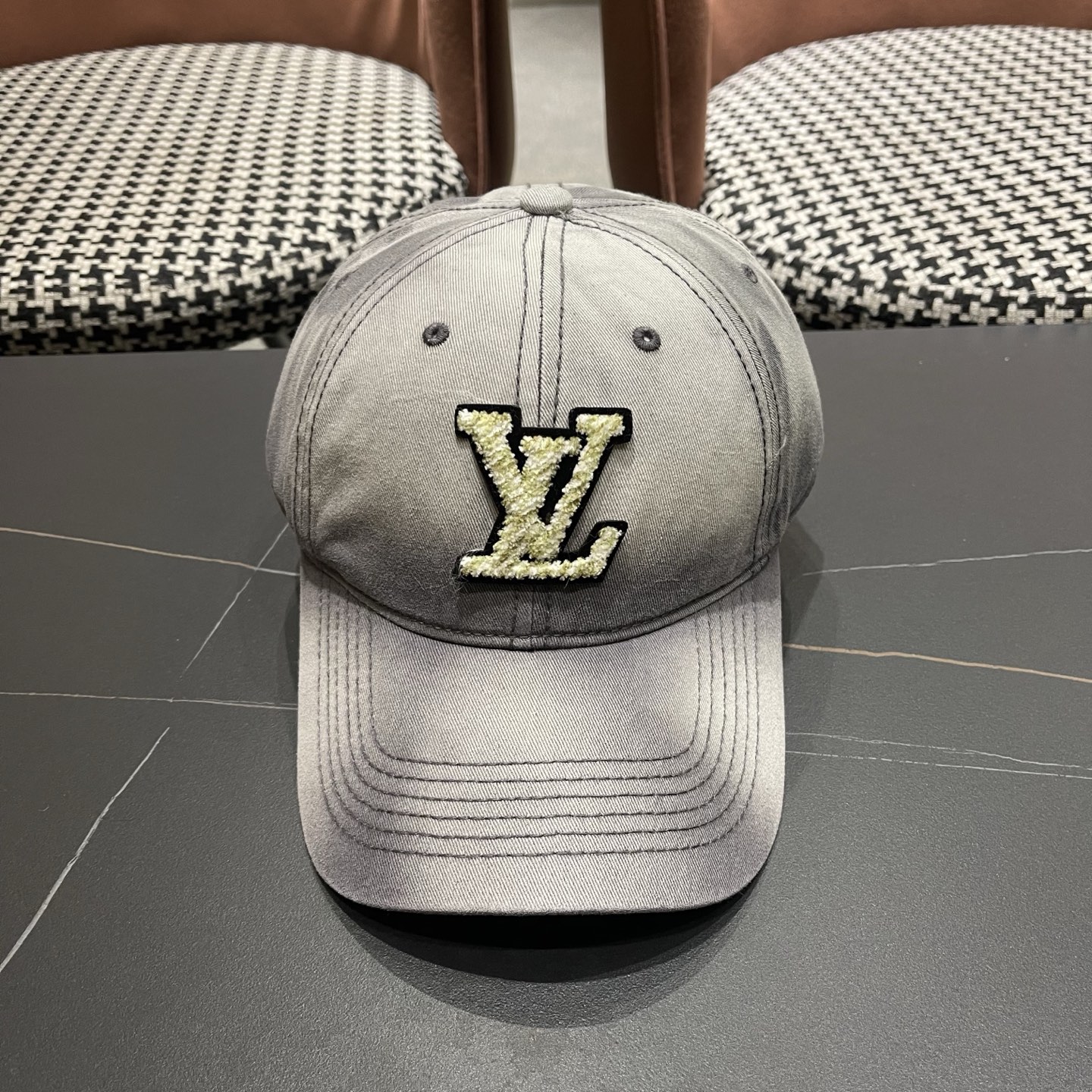 LV路易威登 水洗牛仔新款棒球帽男女韩版休闲百搭遮阳显脸小鸭舌帽