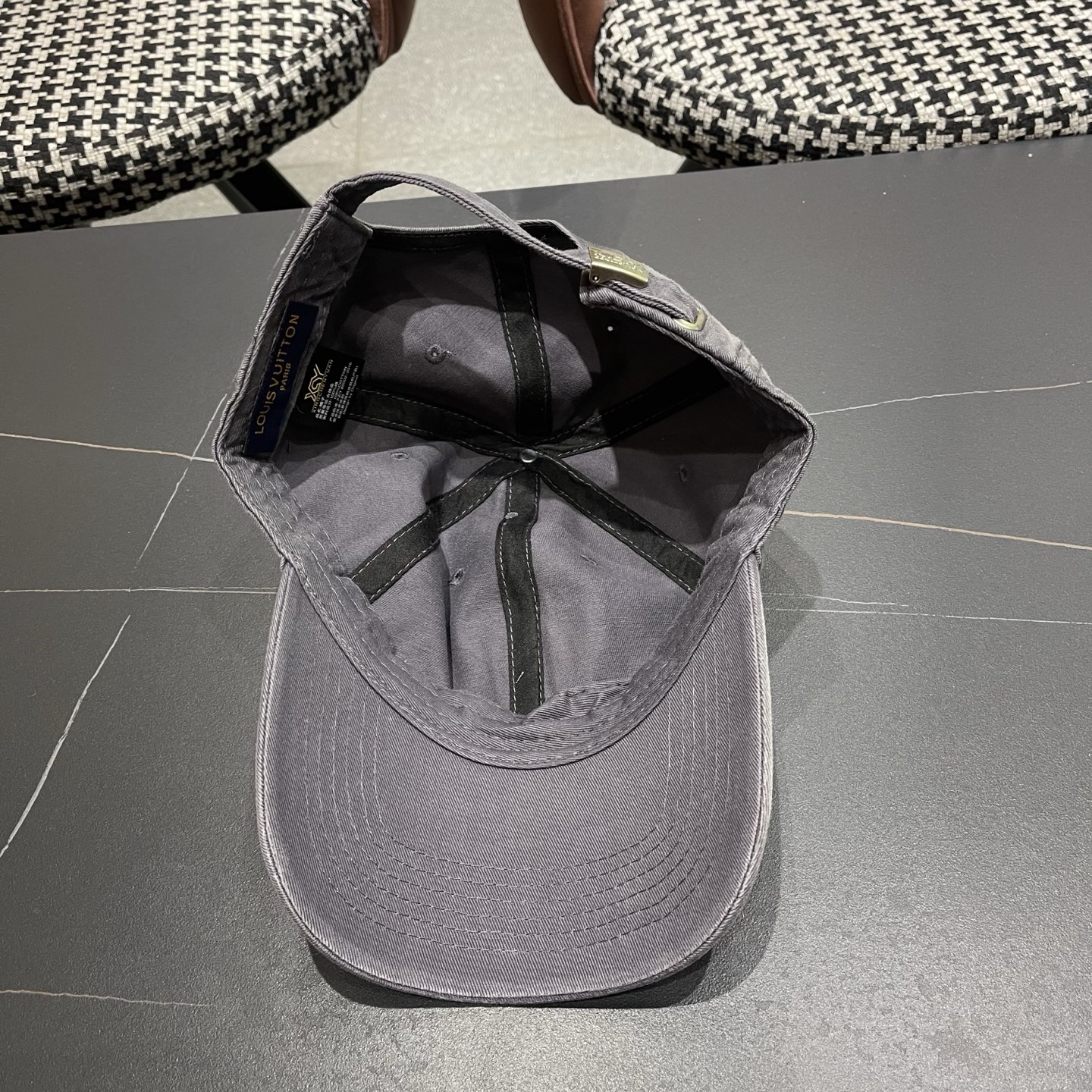 LV路易威登 水洗牛仔新款棒球帽男女韩版休闲百搭遮阳显脸小鸭舌帽