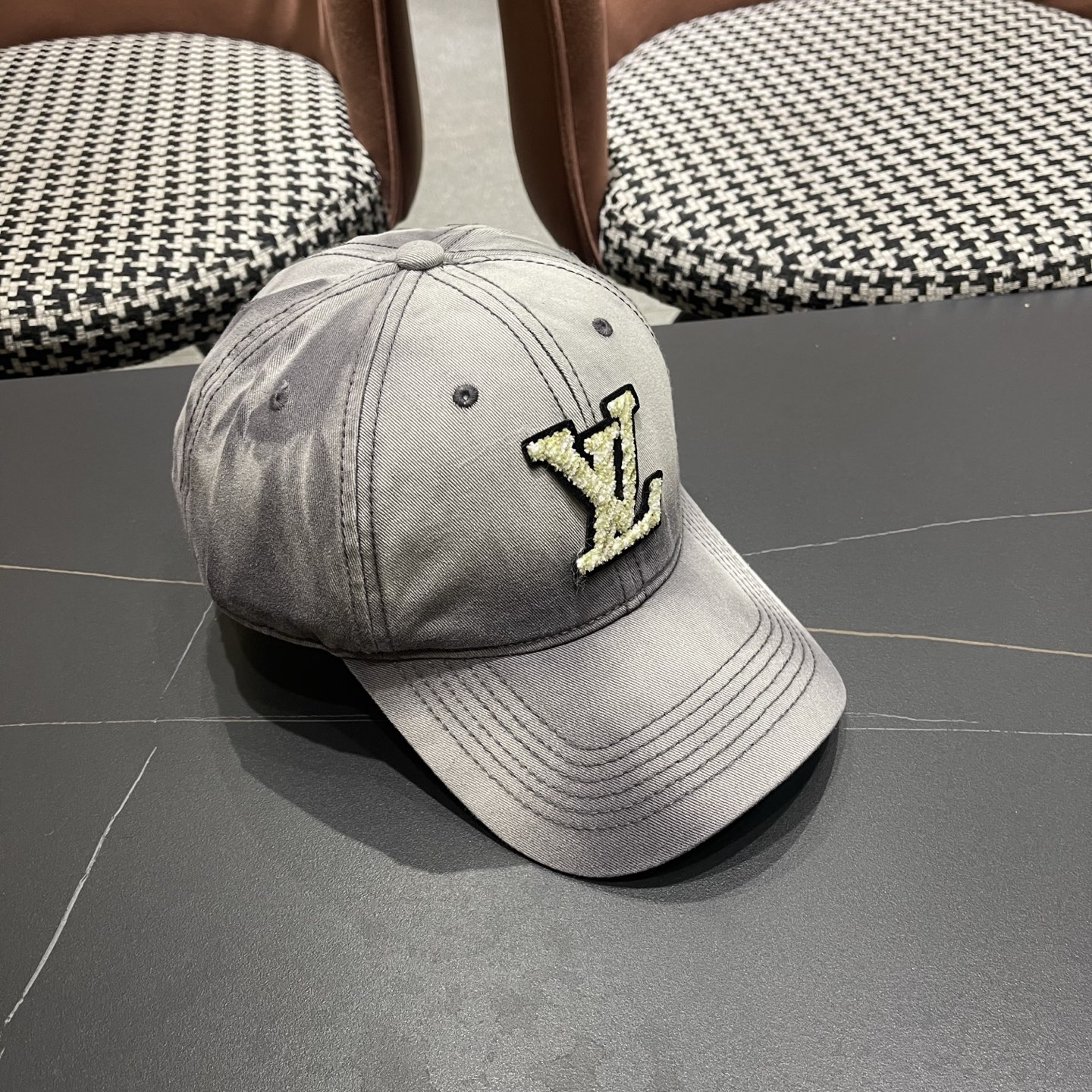 LV路易威登 水洗牛仔新款棒球帽男女韩版休闲百搭遮阳显脸小鸭舌帽