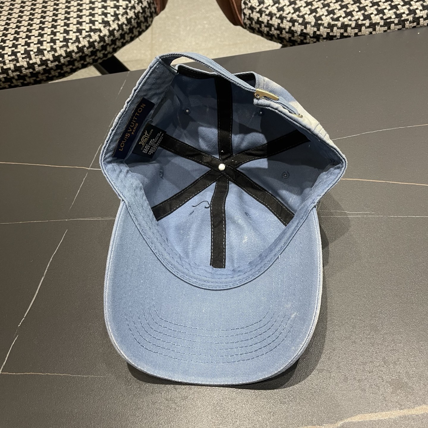 LV路易威登 水洗牛仔新款棒球帽男女韩版休闲百搭遮阳显脸小鸭舌帽