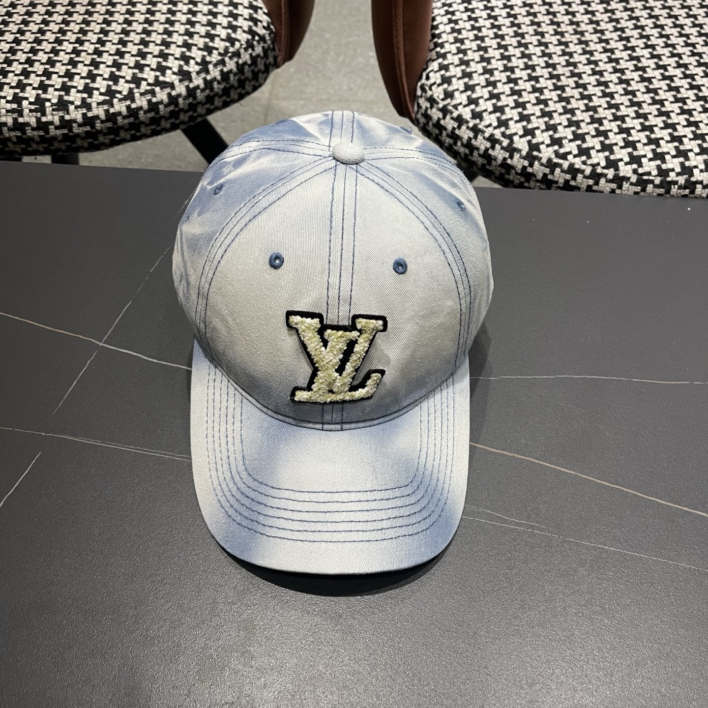 LV路易威登 水洗牛仔新款棒球帽男女韩版休闲百搭遮阳显脸小鸭舌帽