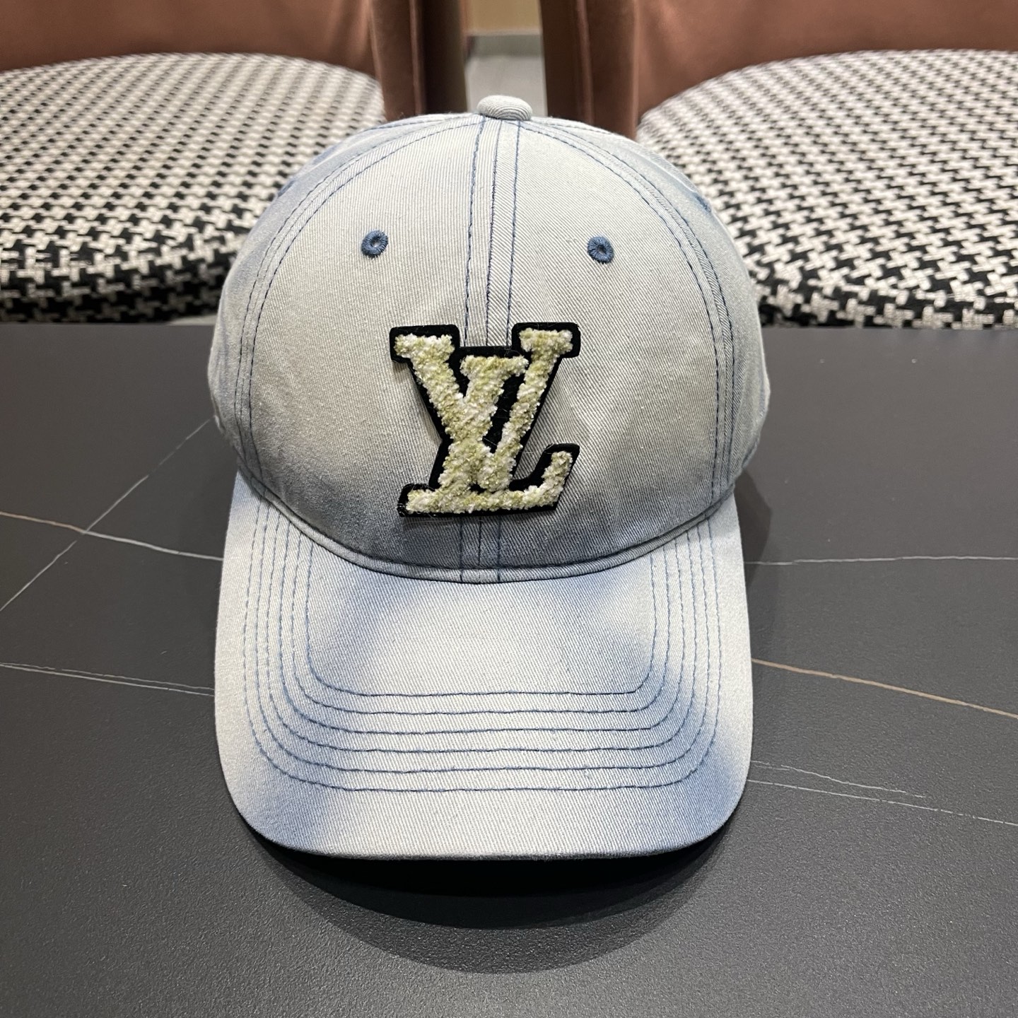 LV路易威登 水洗牛仔新款棒球帽男女韩版休闲百搭遮阳显脸小鸭舌帽