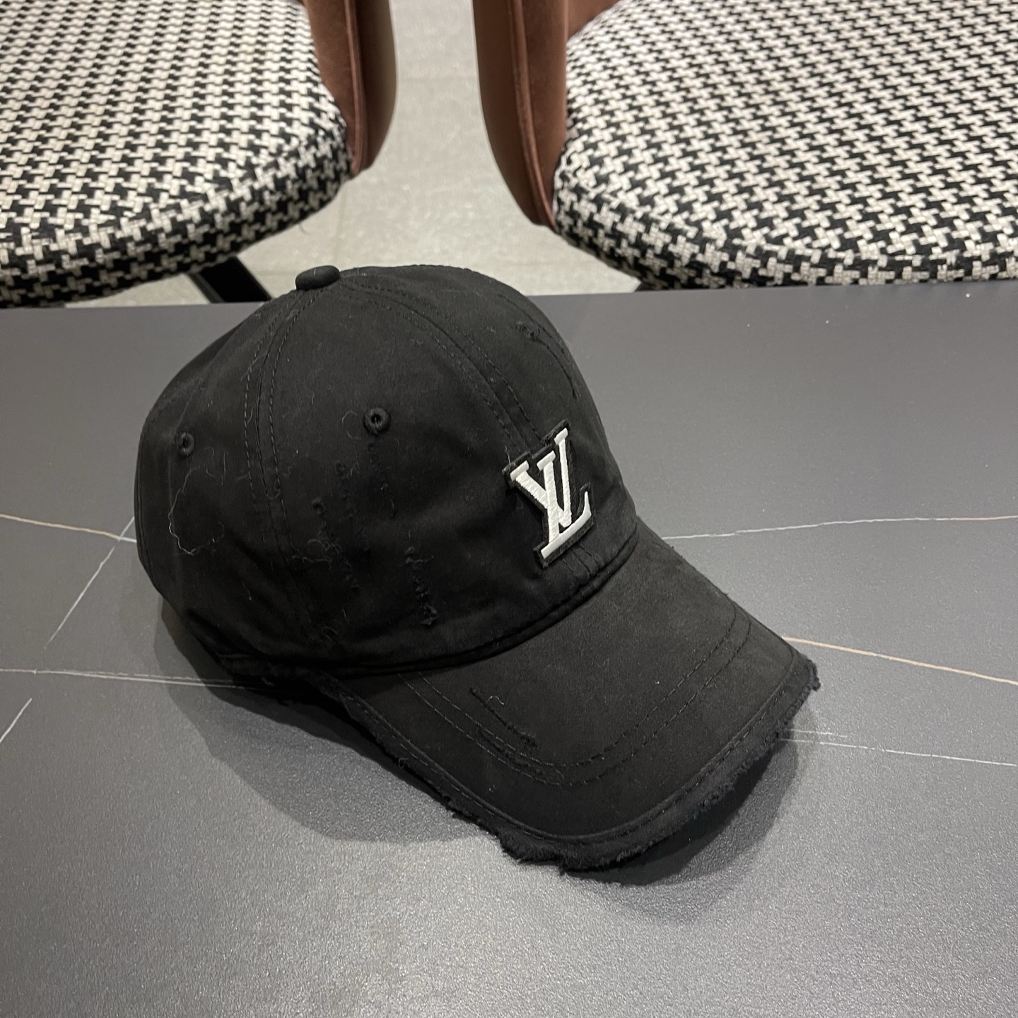 LV路易威登 棒球帽潮男休闲百搭母韩版时尚防晒百搭鸭舌帽女ins