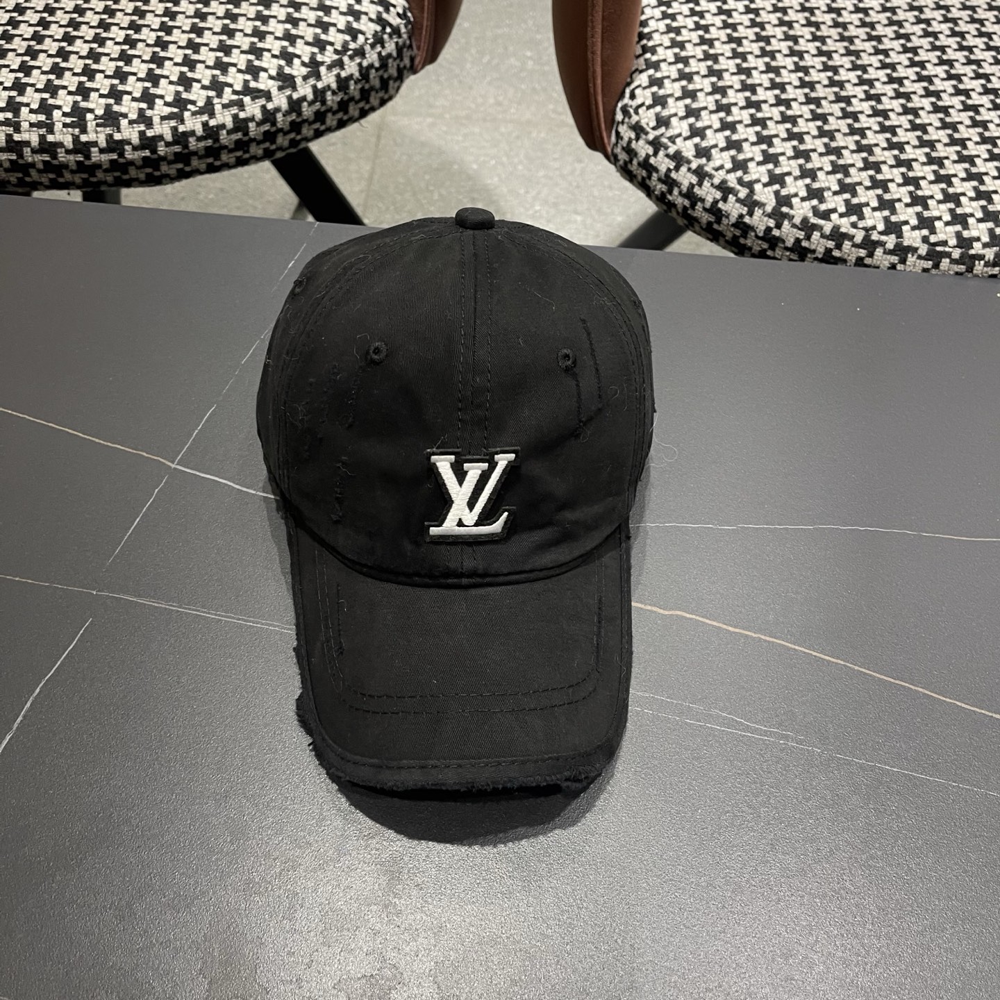 LV路易威登 棒球帽潮男休闲百搭母韩版时尚防晒百搭鸭舌帽女ins