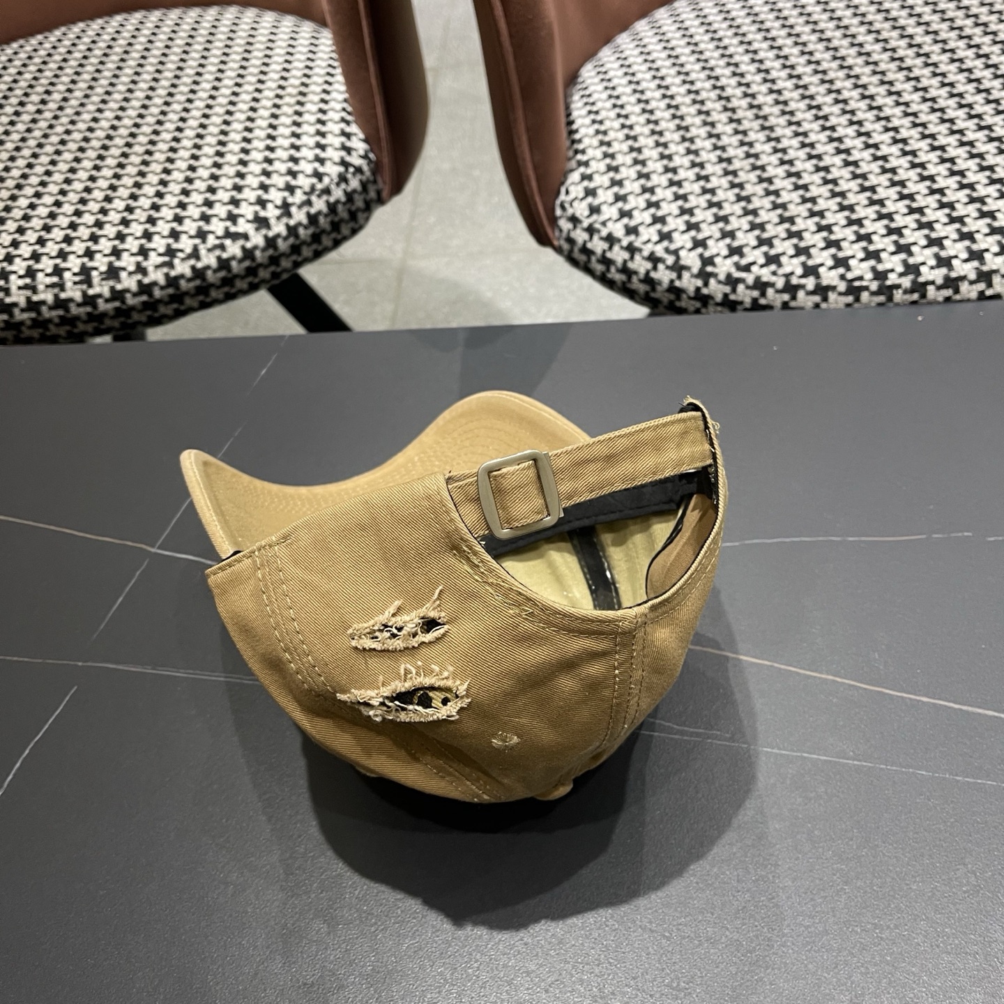 MONCLER（蒙口）大头围棒球帽男女显脸小鸭舌帽子女款加大加深宽帽檐硬顶复古潮牌