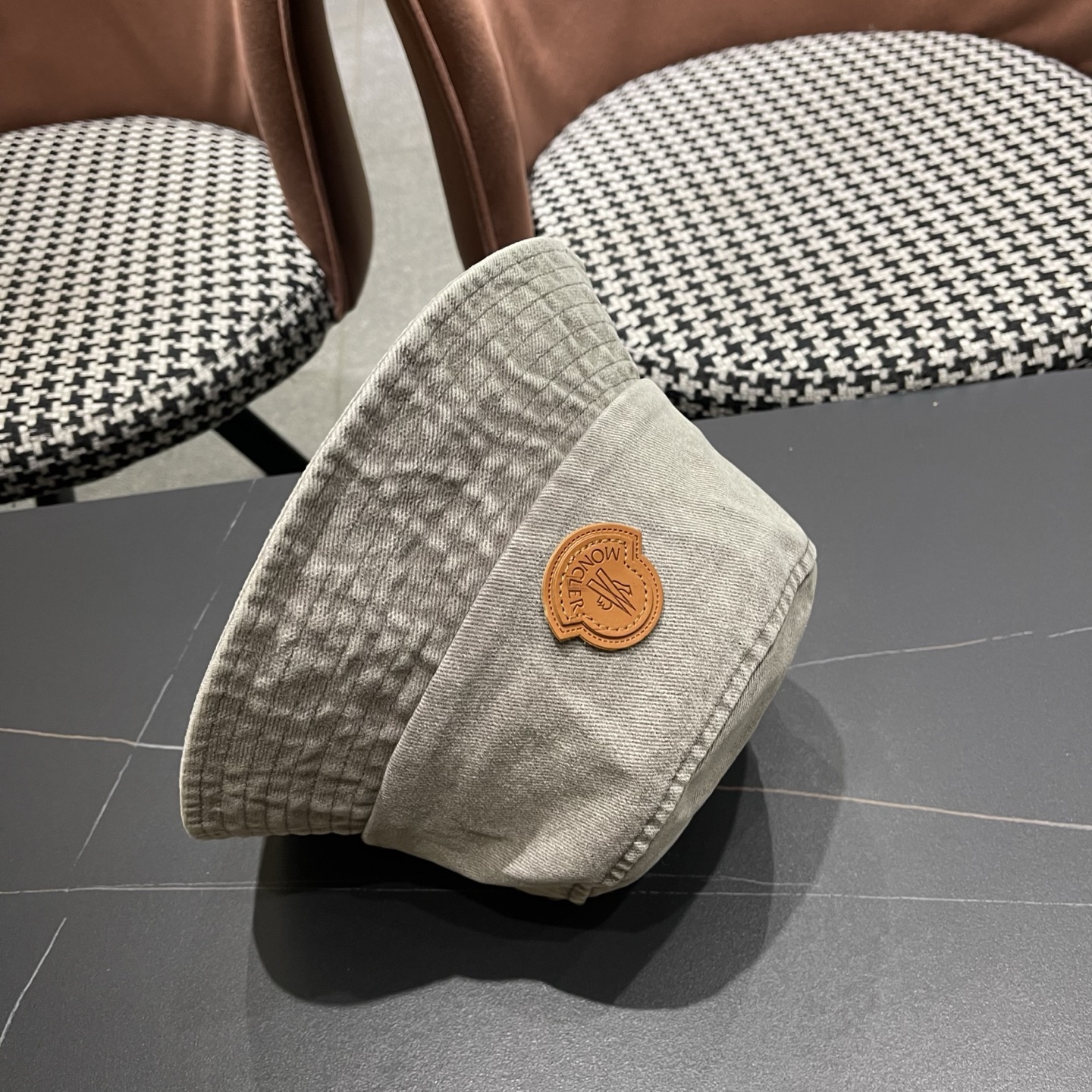 MONCLER（蒙口）港风复古水洗牛仔渔夫帽女百搭遮阳盆帽素颜显脸小男士帽子个性