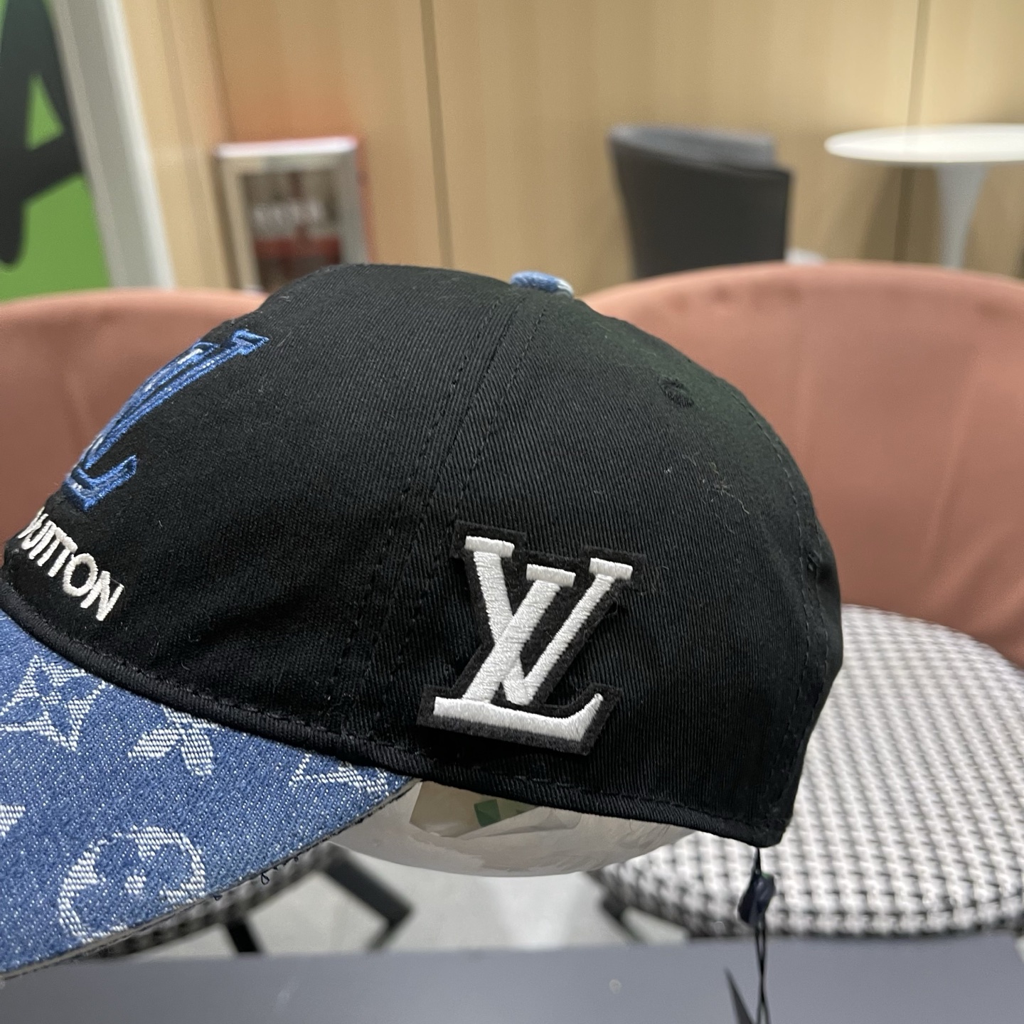 LV路易威登新款原单棒球帽，LV牛仔提花，专柜1:1开模订制，原版帆布面料 轻盈透气！质量超赞，基础头围