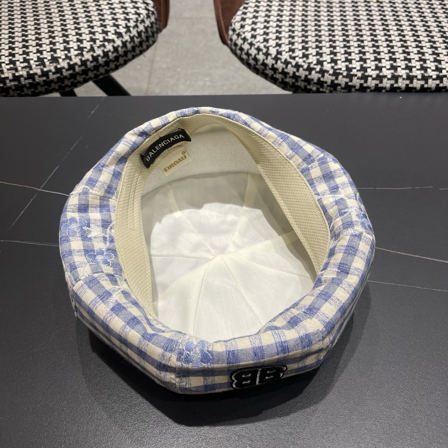 Balenciaga巴黎世家格子刺绣女春夏防晒大帽檐显脸小百搭遮阳贝雷帽