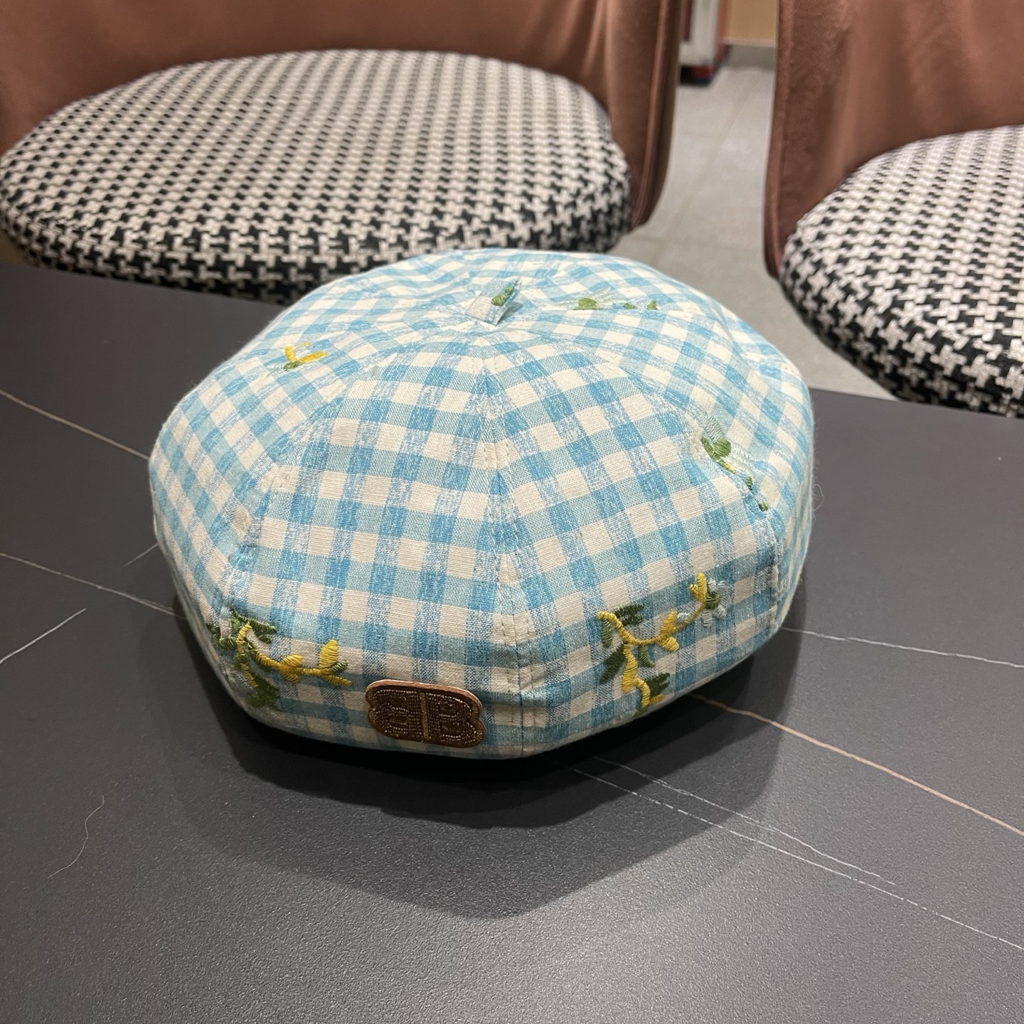 Balenciaga巴黎世家格子刺绣女春夏防晒大帽檐显脸小百搭遮阳贝雷帽