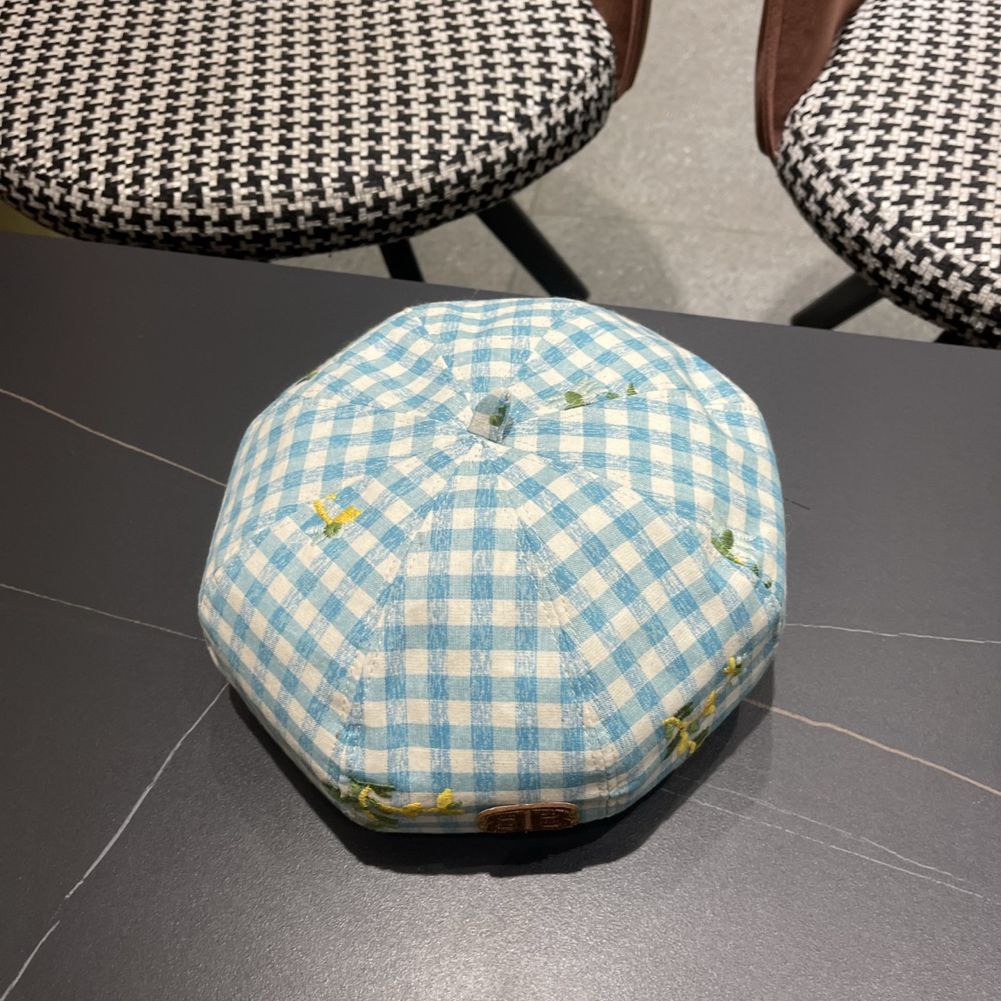 Balenciaga巴黎世家格子刺绣女春夏防晒大帽檐显脸小百搭遮阳贝雷帽