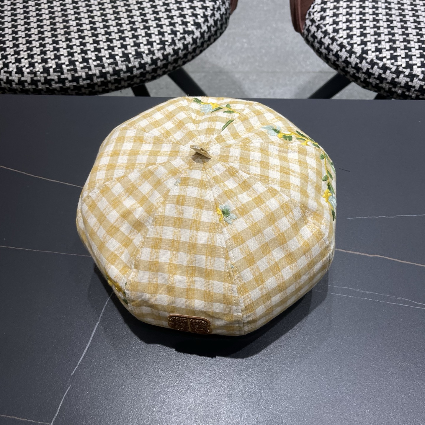 Balenciaga巴黎世家格子刺绣女春夏防晒大帽檐显脸小百搭遮阳贝雷帽