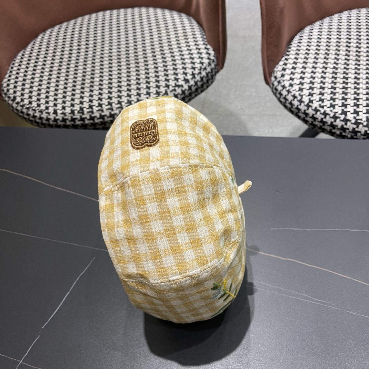 Balenciaga巴黎世家格子刺绣女春夏防晒大帽檐显脸小百搭遮阳贝雷帽