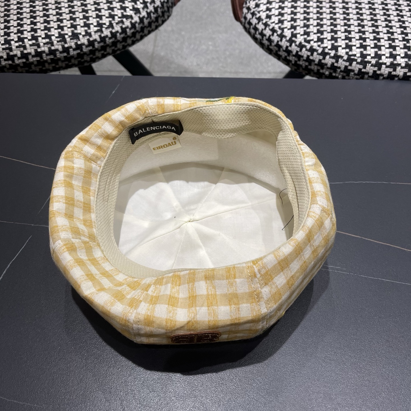 Balenciaga巴黎世家格子刺绣女春夏防晒大帽檐显脸小百搭遮阳贝雷帽