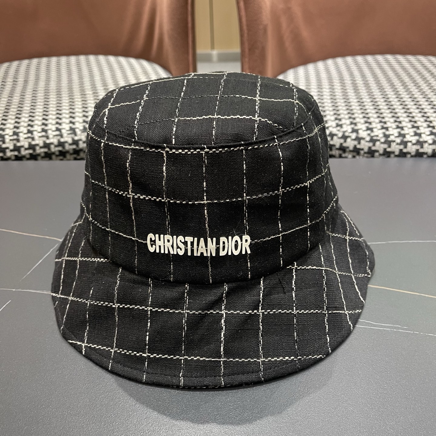 迪奥Dior 格纹渔夫帽子女新款百搭显脸小盆帽素颜出街水桶