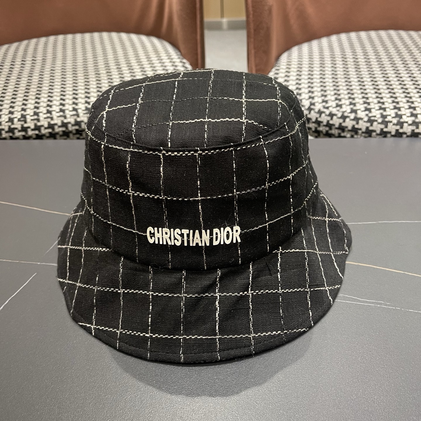 迪奥Dior 格纹渔夫帽子女新款百搭显脸小盆帽素颜出街水桶