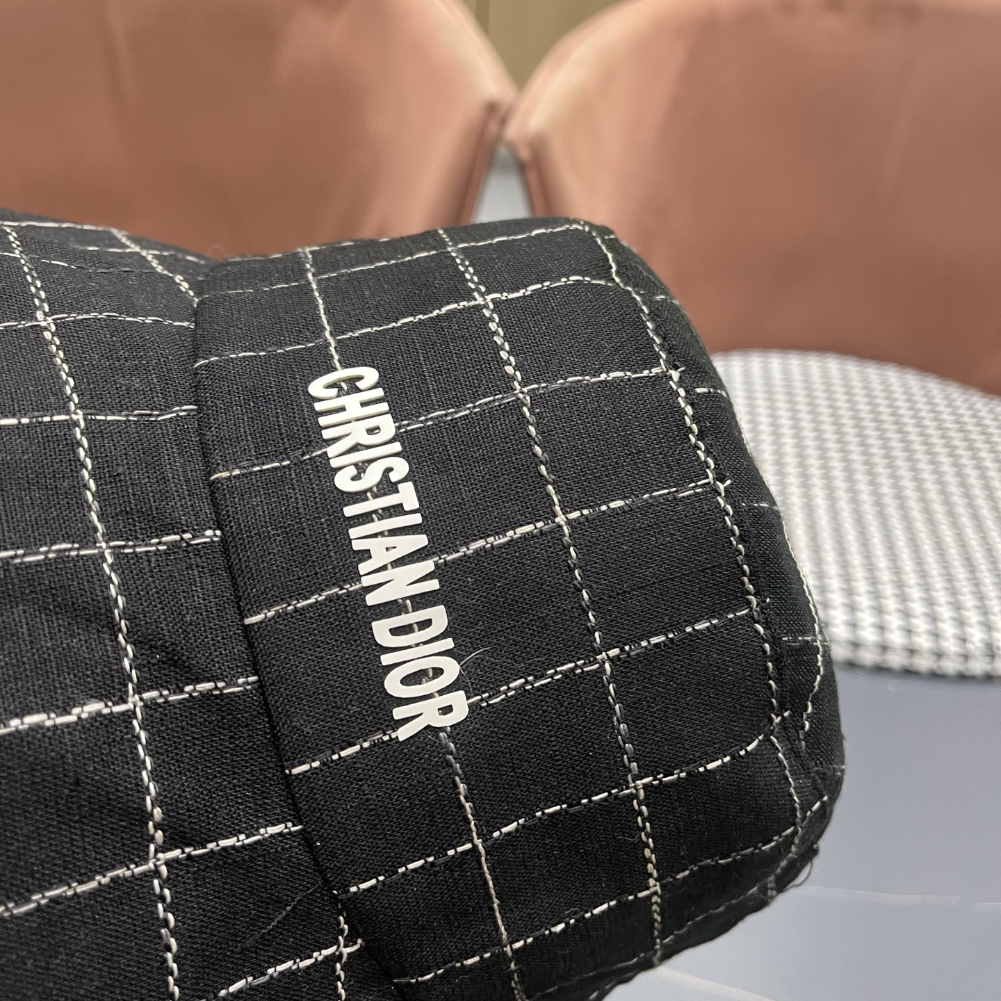 迪奥Dior 格纹渔夫帽子女新款百搭显脸小盆帽素颜出街水桶