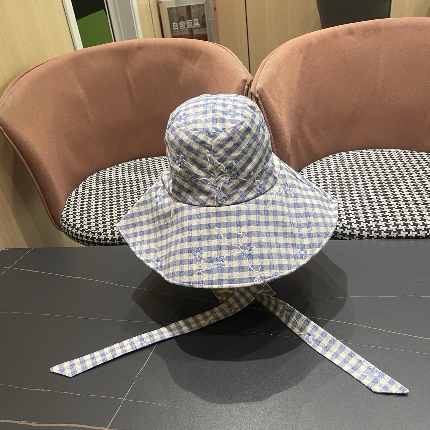 Dior迪奥 韩版格纹系带碎花渔夫帽女夏季千鸟格出游沙滩海边防晒遮阳帽