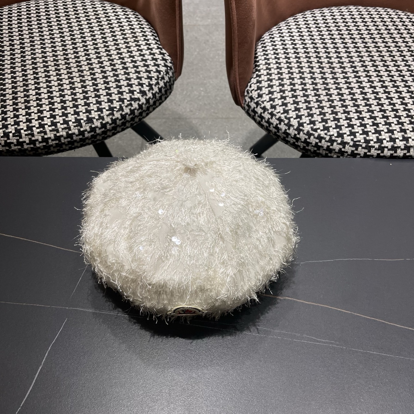 MONCLER（蒙口）韩系小香风亮丝贝雷帽春夏季氛围感显脸小优雅小众英伦风百搭八角帽