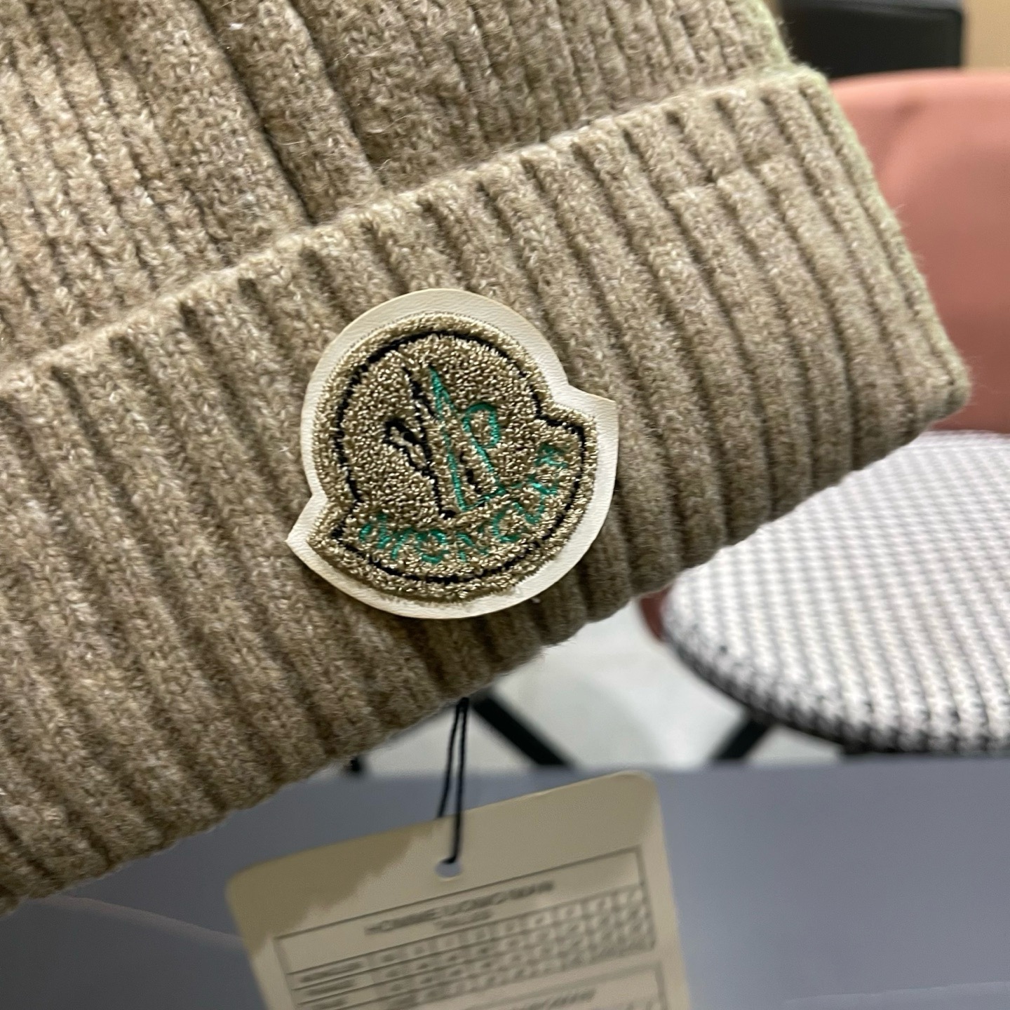 MONCLER（蒙口）秋冬季新款毛线帽户外休闲保暖套头帽弹力针织帽男女款冷帽子