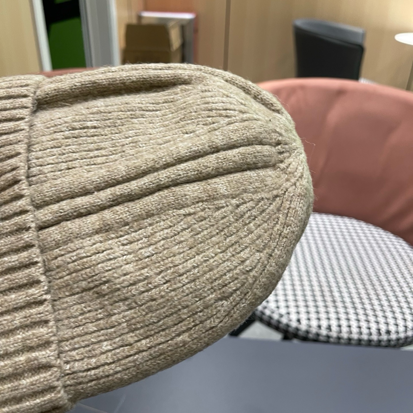 MONCLER（蒙口）秋冬季新款毛线帽户外休闲保暖套头帽弹力针织帽男女款冷帽子
