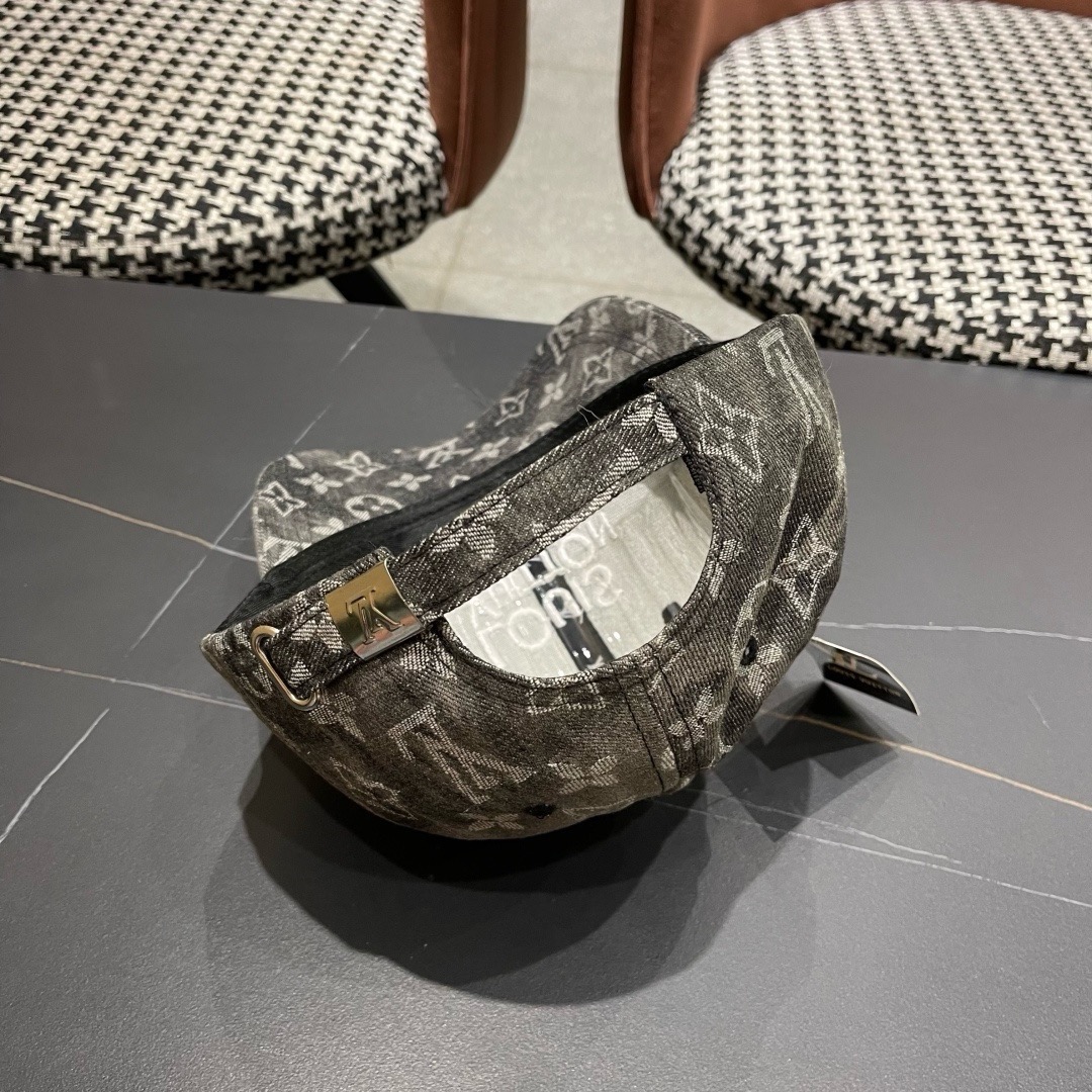 LV路易威登新款原单棒球帽，专柜1:1开模订制质量超赞，基础头围56，可调节。