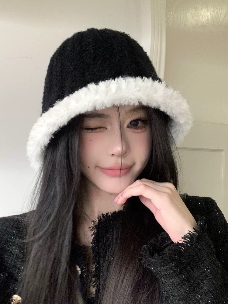 MONCLER（蒙口）拼色帽边毛绒渔夫帽子秋冬季保暖时尚百搭女大头围显脸小休闲盆帽