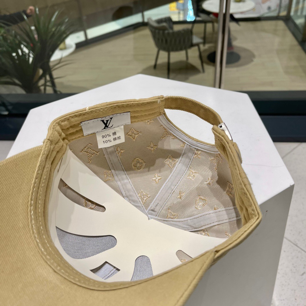 上新！路易威登 LouisVuitton 😍新款LV棒球帽，重工打造♥️早春系列高端大气，百搭款🤗男女通