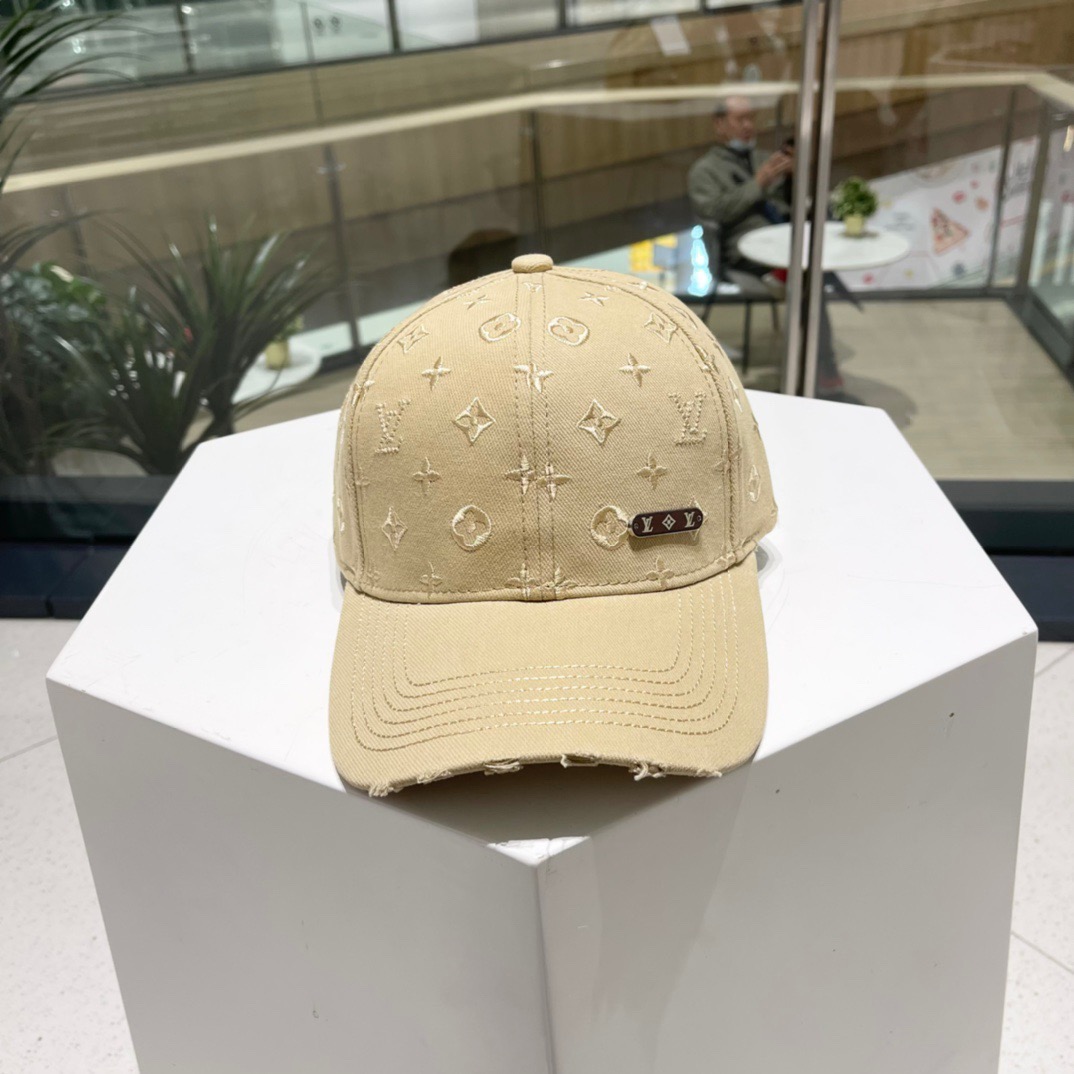 上新！路易威登 LouisVuitton 😍新款LV棒球帽，重工打造♥️早春系列高端大气，百搭款🤗男女通