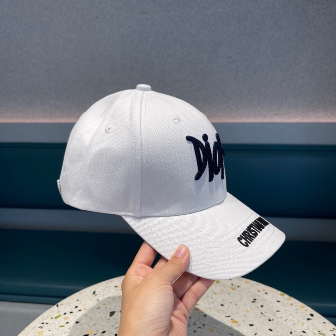 劲爆款【Dior 迪奥】羊毛棒球帽🧢，欧美重工手法，多重内里，曰韩潮流，时尚大气，帅哥美女必入款❤️❤️