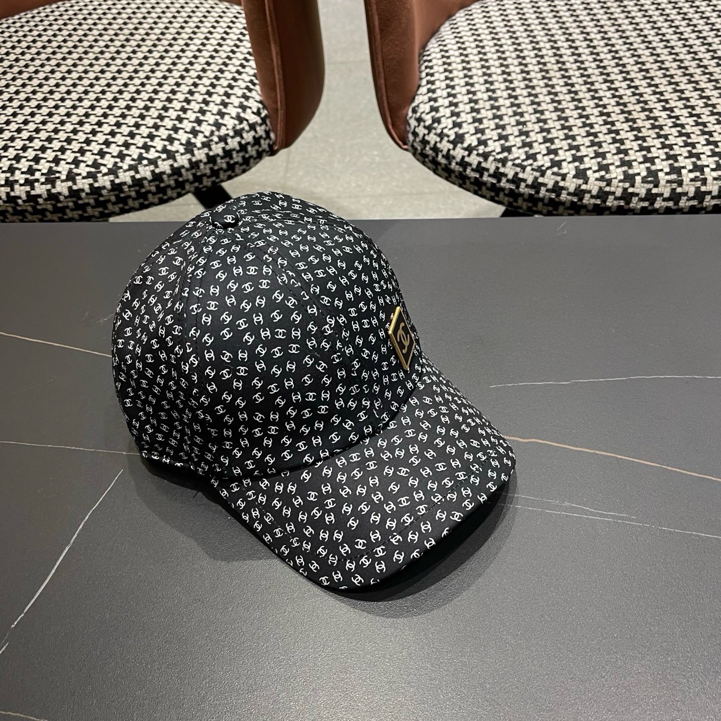 香奈儿CHANEL 新品硬顶棒球帽，小香logo经典简约，时尚休闲设计 跑量新品