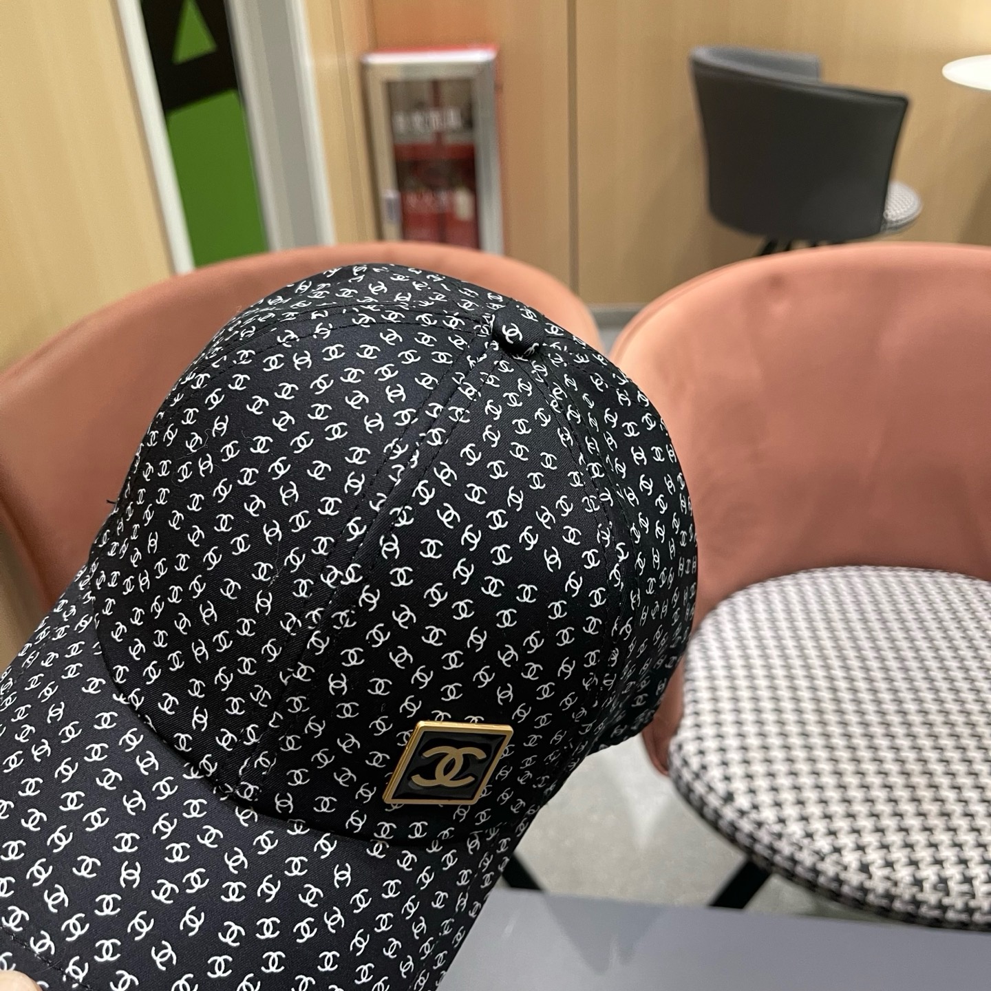 香奈儿CHANEL 新品硬顶棒球帽，小香logo经典简约，时尚休闲设计 跑量新品