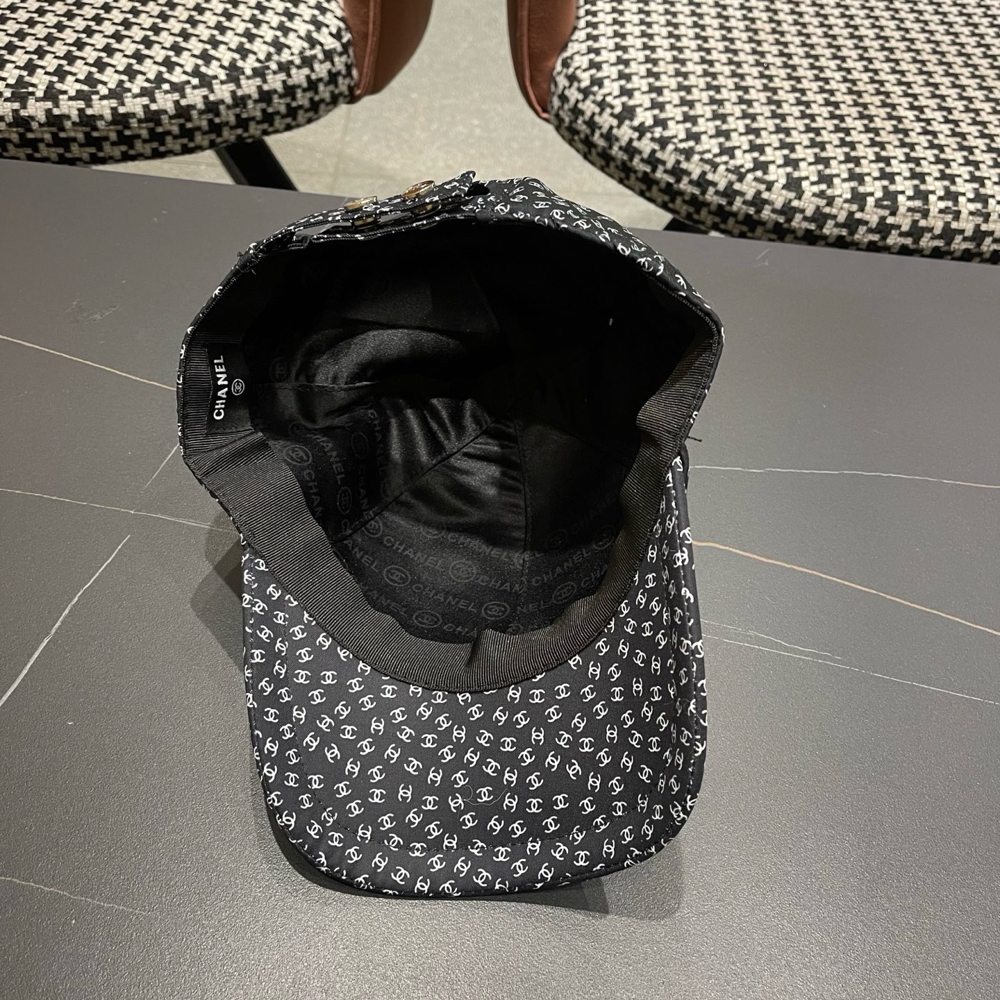 香奈儿CHANEL 新品硬顶棒球帽，小香logo经典简约，时尚休闲设计 跑量新品