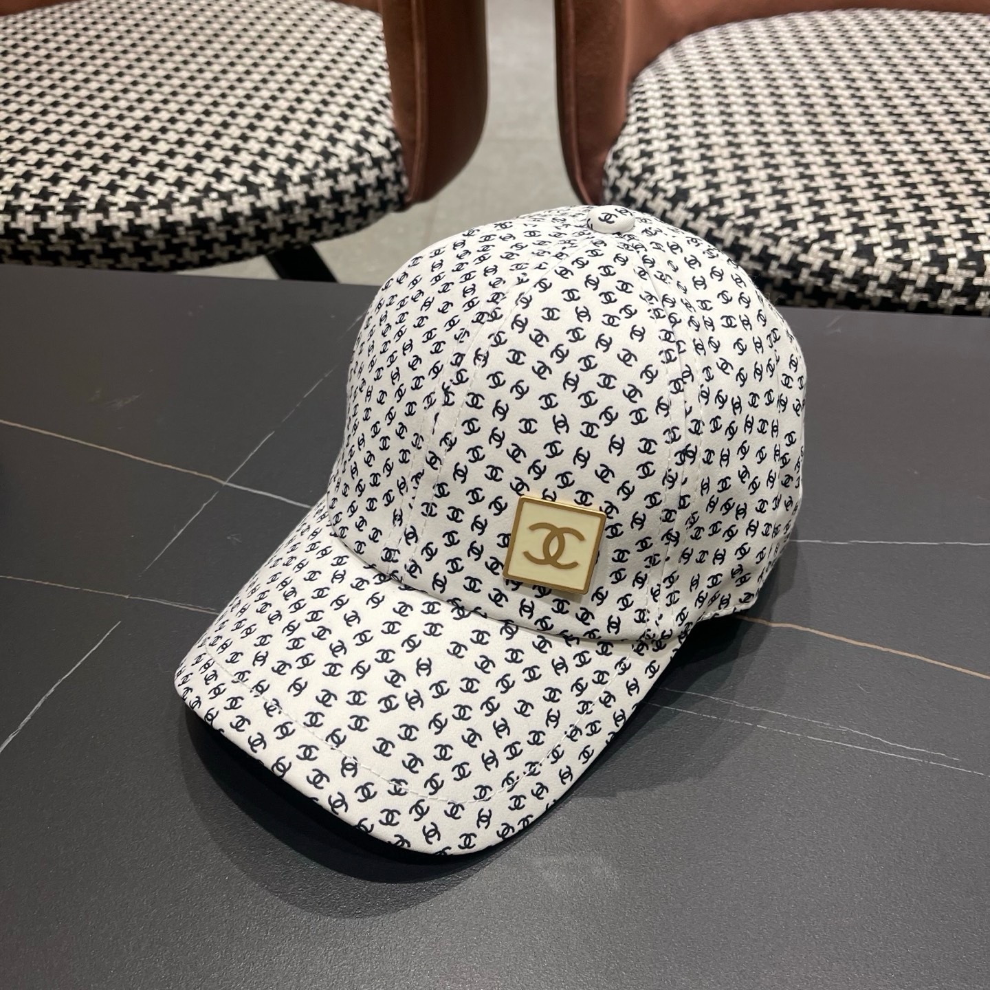 香奈儿CHANEL 新品硬顶棒球帽，小香logo经典简约，时尚休闲设计 跑量新品