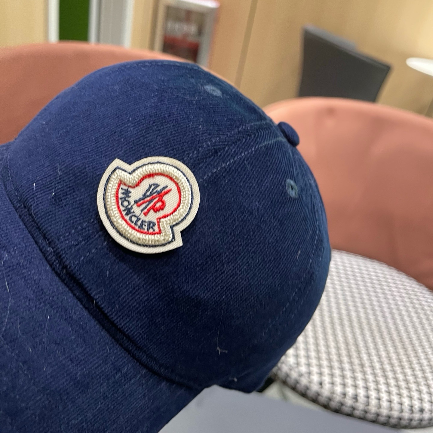 蒙口MONCLER秋冬新款棒球帽，时尚炸街单品，风格很OK，网红.时尚博主的最爱！高品质舒适透气，凹造型很好看