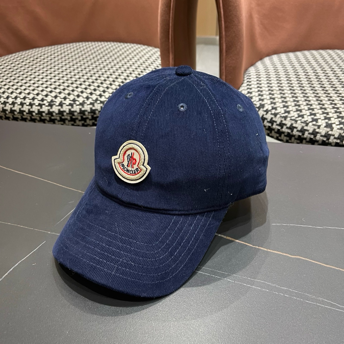 蒙口MONCLER秋冬新款棒球帽，时尚炸街单品，风格很OK，网红.时尚博主的最爱！高品质舒适透气，凹造型很好看