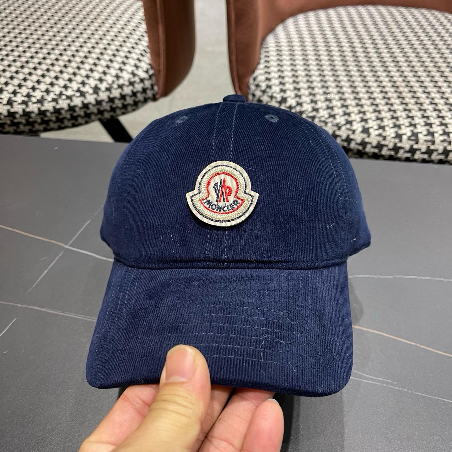 蒙口MONCLER秋冬新款棒球帽，时尚炸街单品，风格很OK，网红.时尚博主的最爱！高品质舒适透气，凹造型很好看