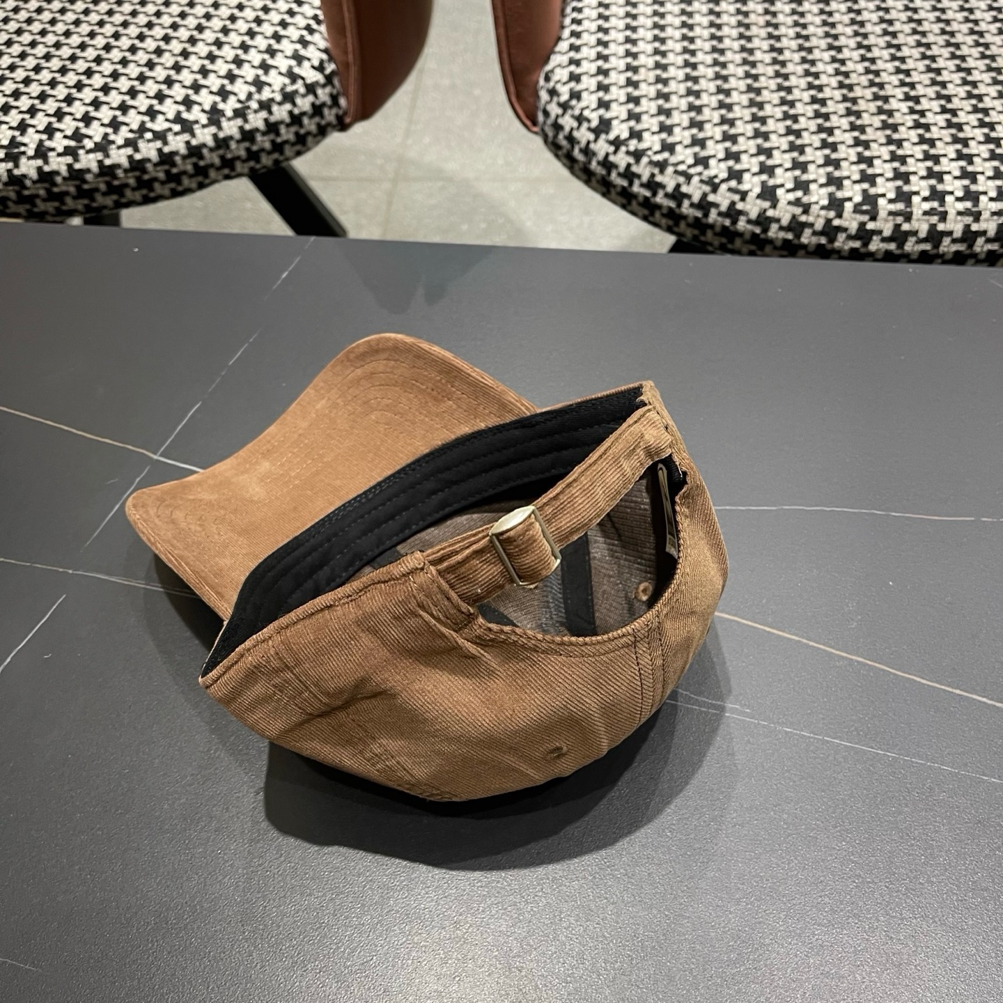 蒙口MONCLER秋冬新款棒球帽，时尚炸街单品，风格很OK，网红.时尚博主的最爱！高品质舒适透气，凹造型很好看